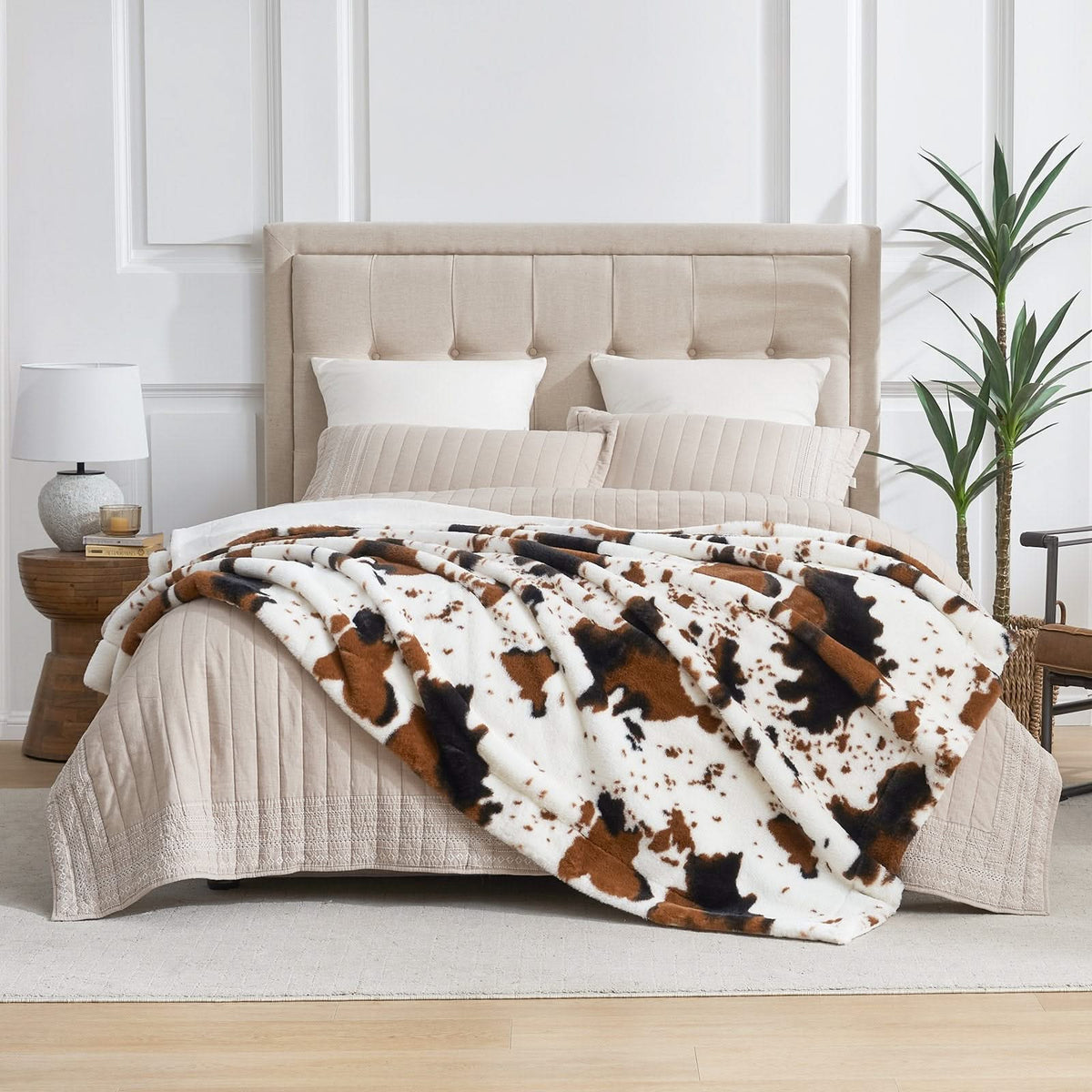 Cow Print Faux Fur Throw Blanket in Two Sizes
