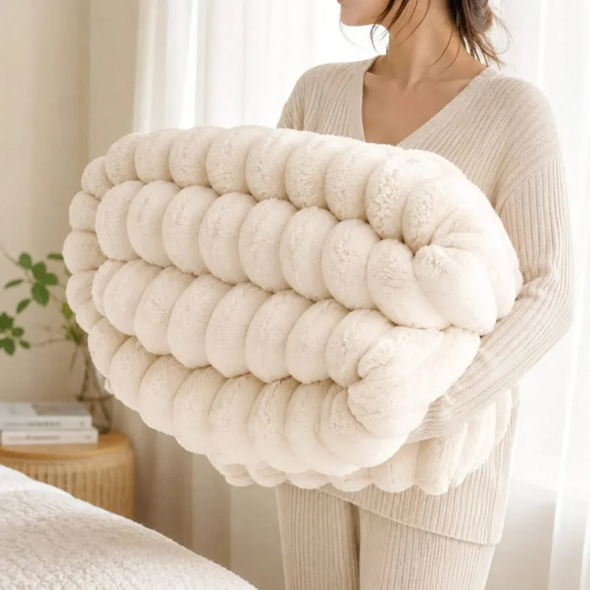 Ribbed Fleece Blanket in 2 Sizes