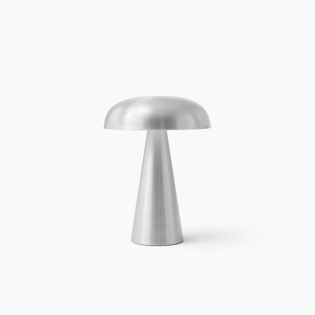 Metal Touch Table Lamp for Bedside Lighting