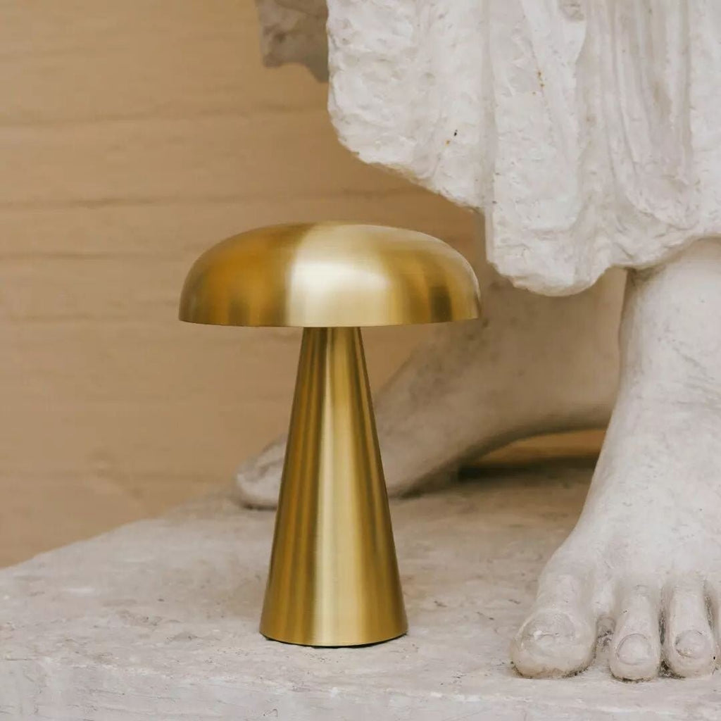 Metal Touch Table Lamp for Bedside Lighting
