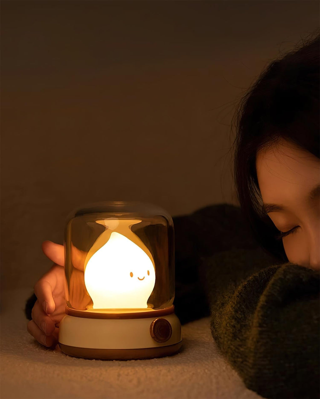 LED Flame Night Light, Flameless Candle Effect