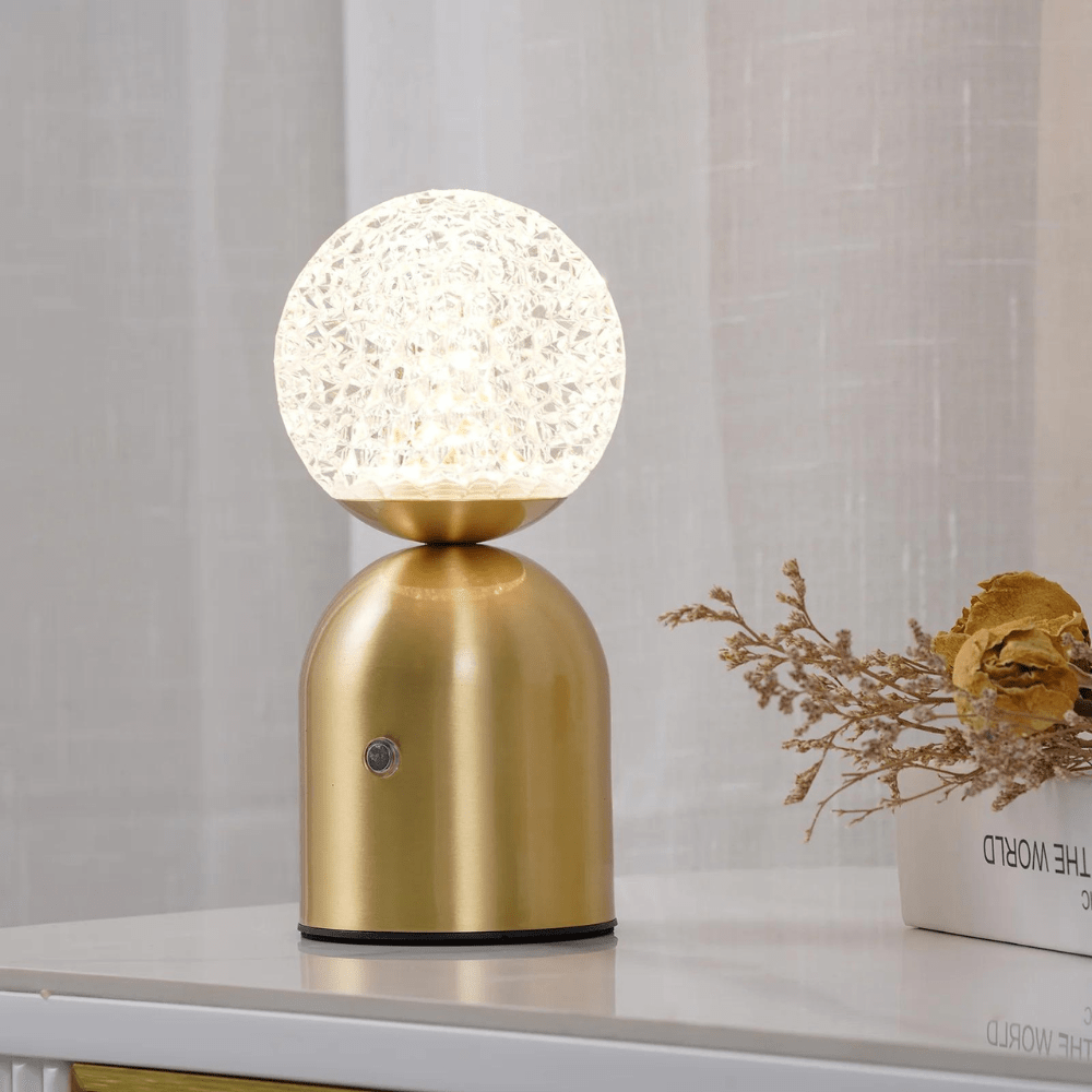 Gold Cordless Table Lamp – Sculptural Rechargeable Light