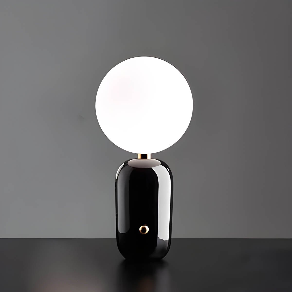 Spherical Table Lamp – Three Sizes and Finishes
