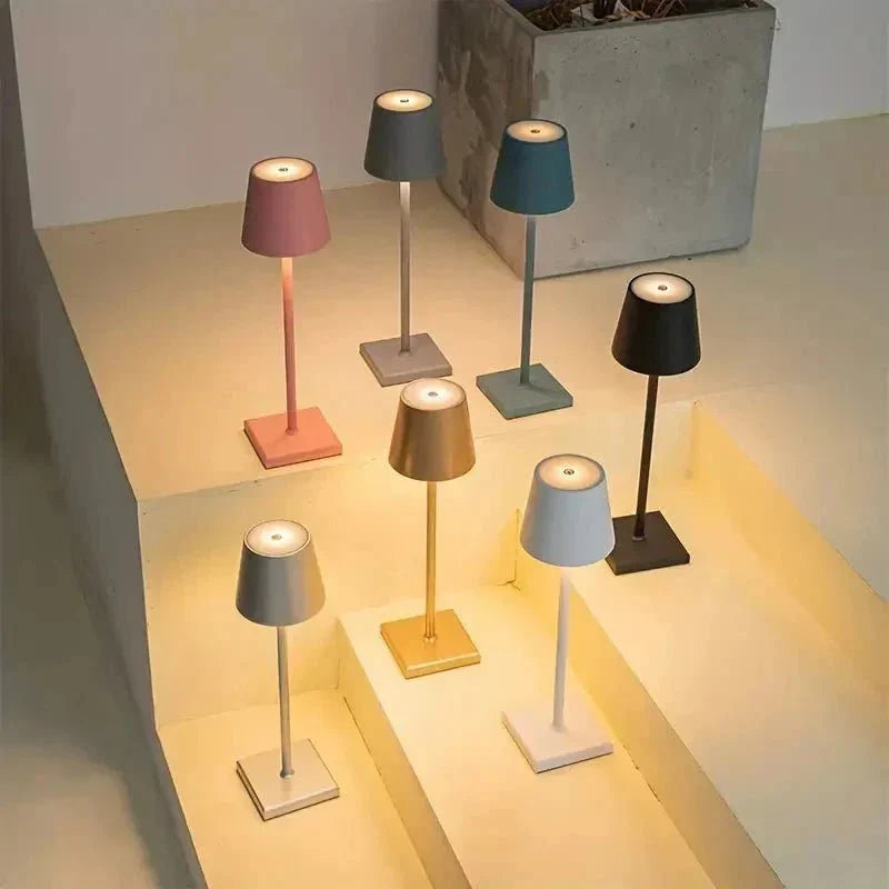 Minimal Aluminum Table Lamp in 9 Colours