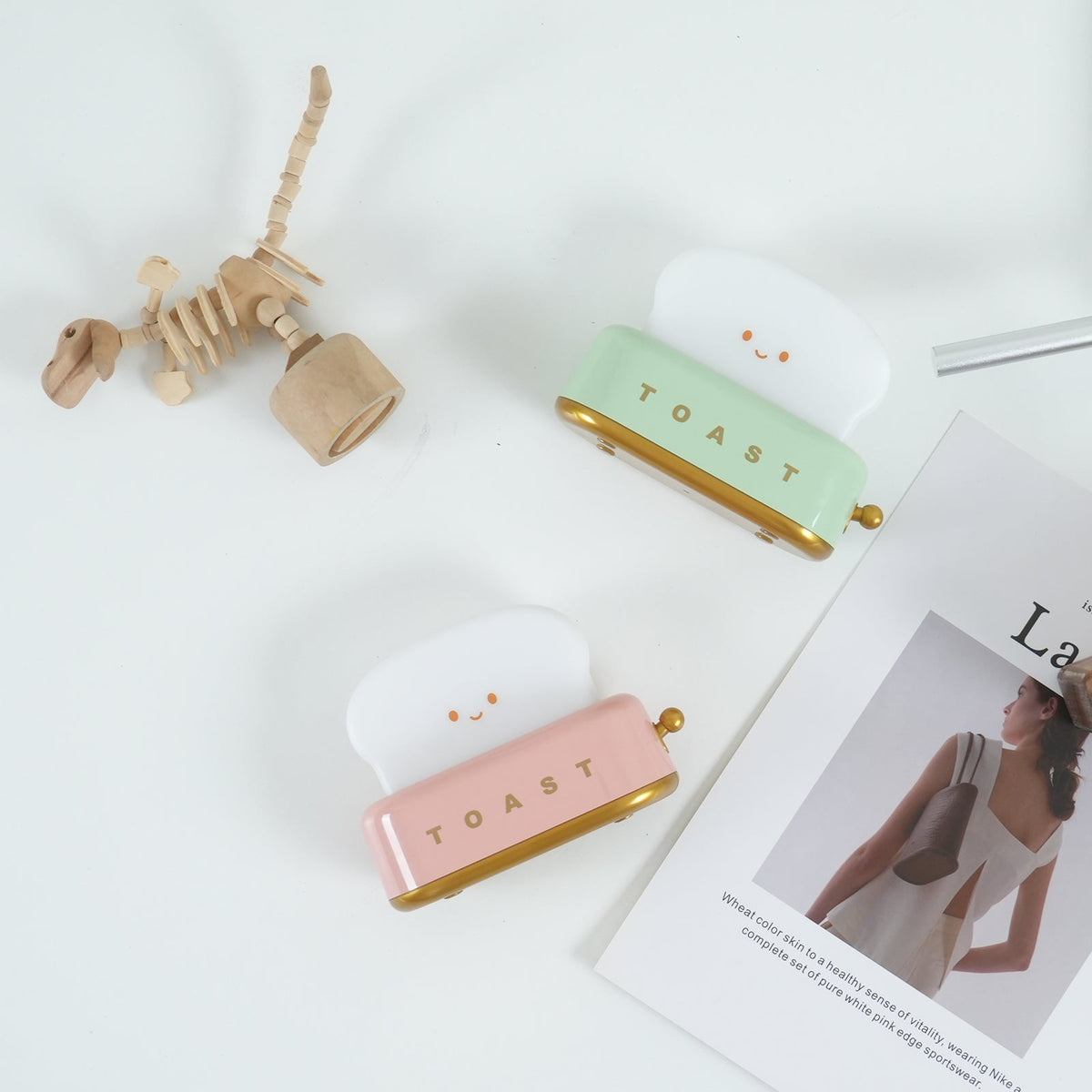 Toaster Lamp, Novelty Light with Glowing Toast