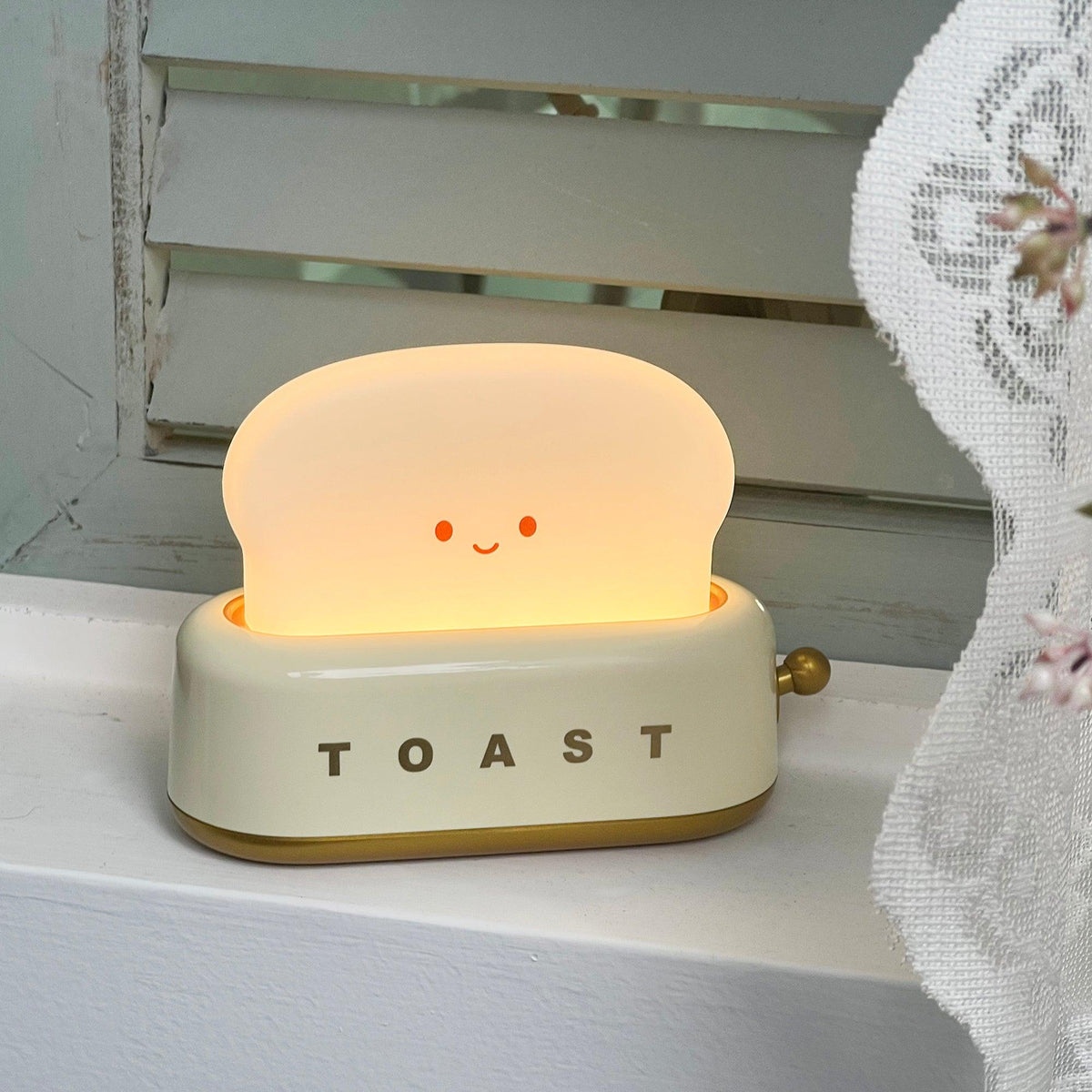 Toaster Lamp, Novelty Light with Glowing Toast